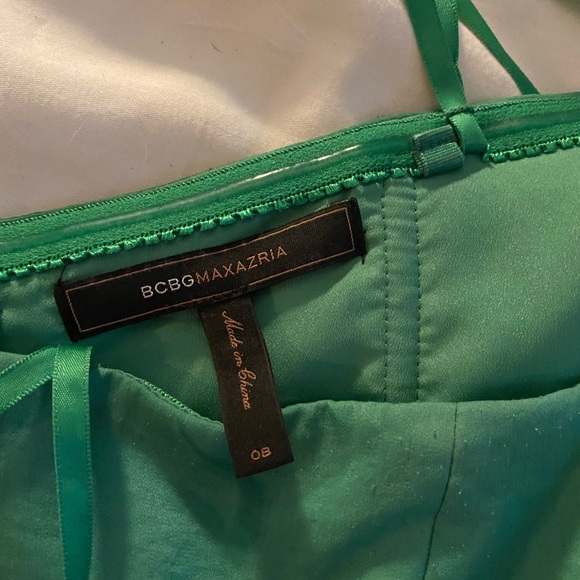 Green Strapless BCBG dress - Picture 3 of 3